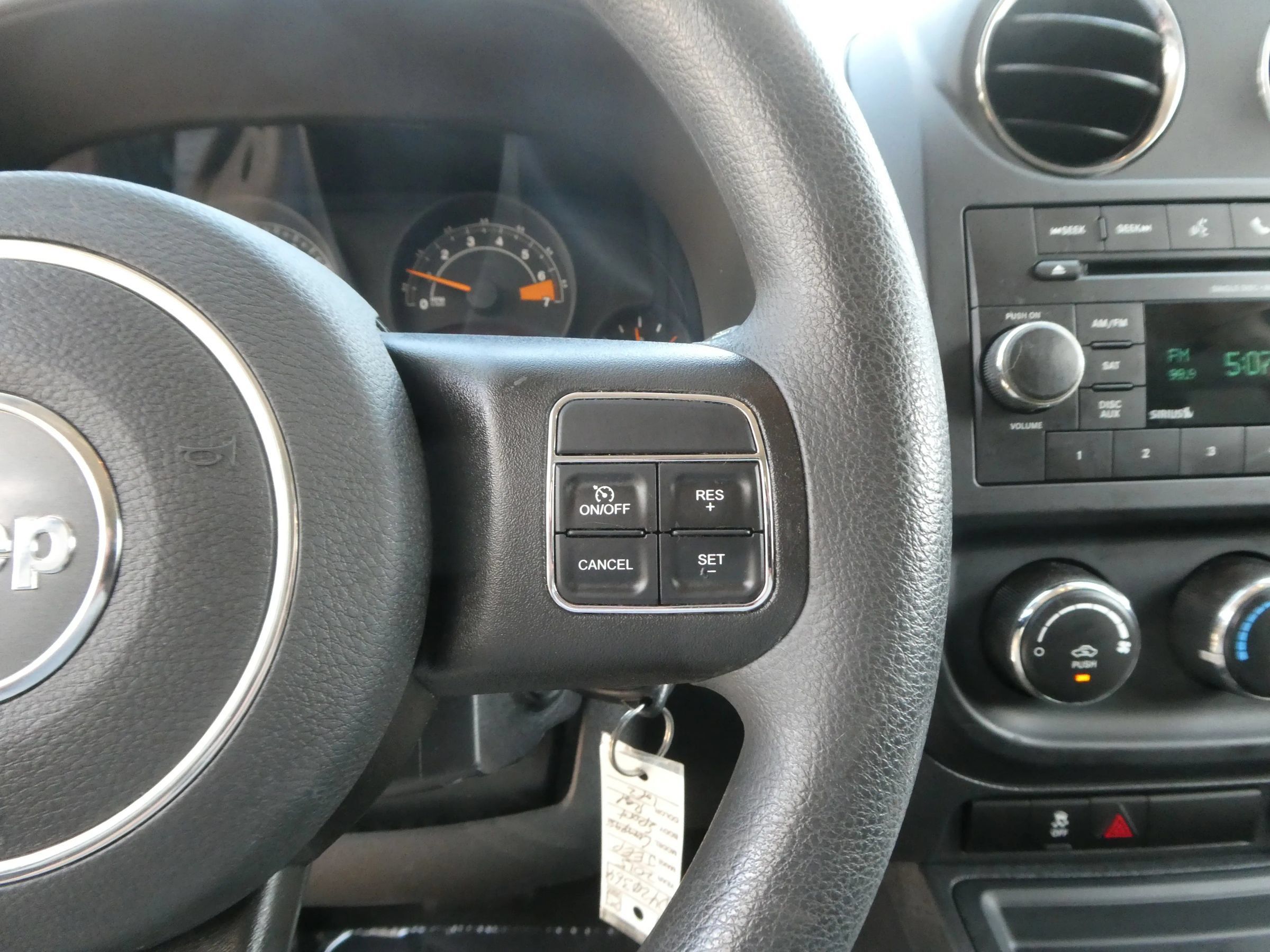 Used 2015 Jeep Compass Sport w/ Power Value Group FWD image 18