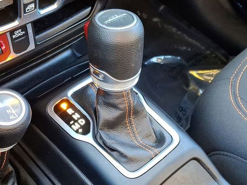 Used 2022 Jeep Gladiator Mojave w/ LED Lighting Group image 15