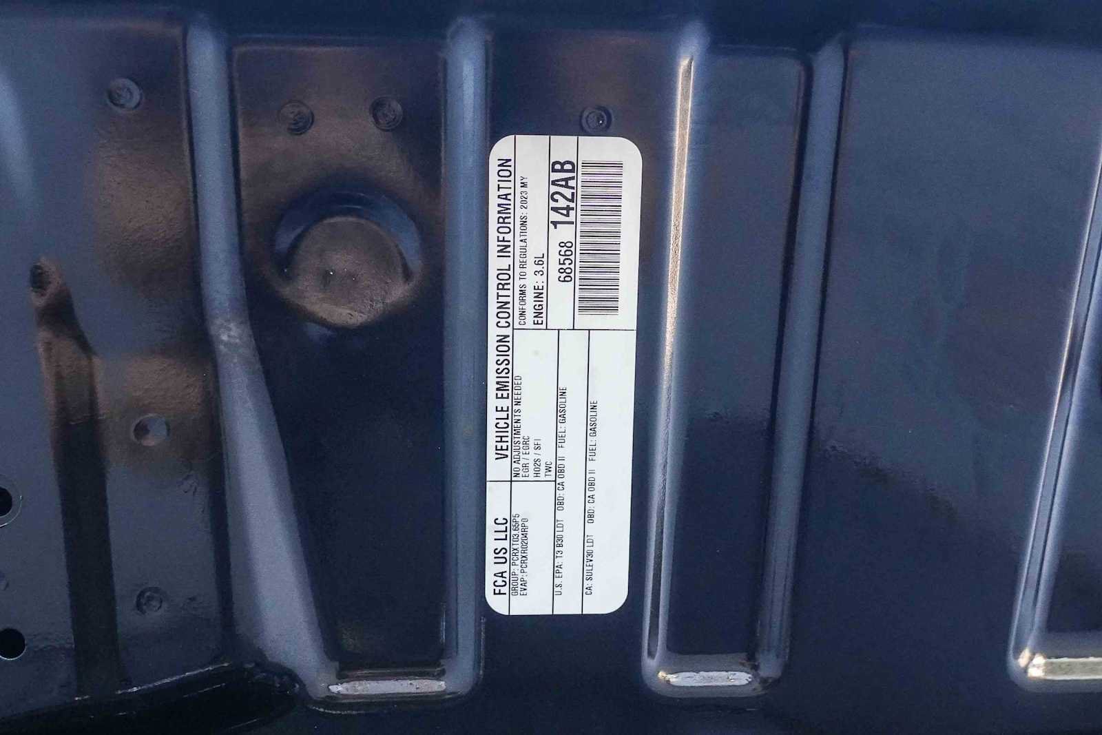 Used 2023 Jeep Grand Cherokee L Limited RWD image 28