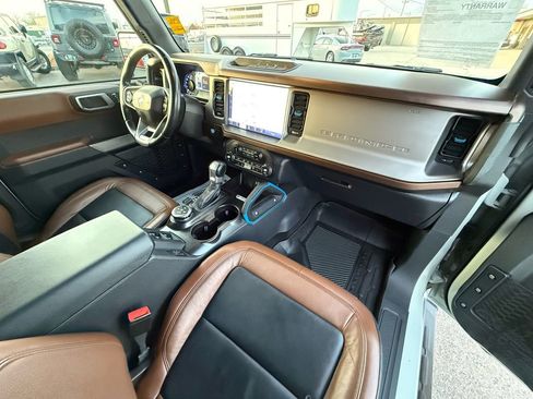 Used 2021 Ford Bronco Outer Banks image 30