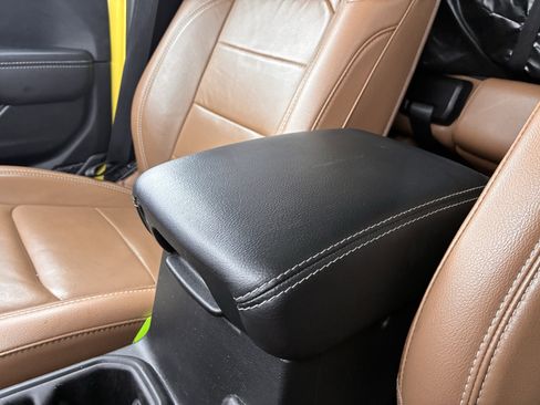 Used 2023 Jeep Wrangler Unlimited Sahara w/ Dual Top Group image 22