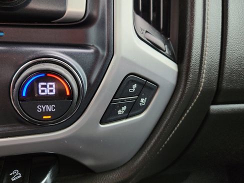 Used 2017 GMC Sierra 1500 SLT image 17