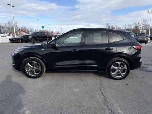 Used 2024 Ford Escape ST-Line image 7