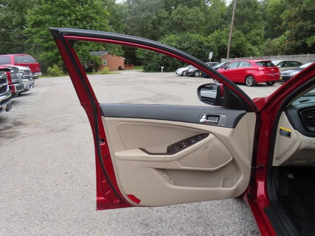 Used 2012 Kia Optima EX w/ Premium Pkg FWD image 17