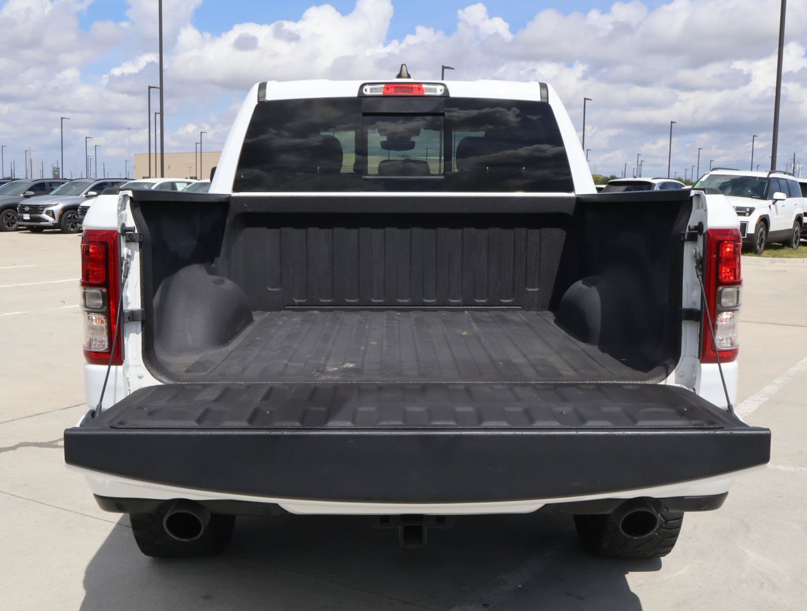 Used 2024 RAM 1500 Lone Star AWD/4WD image 9