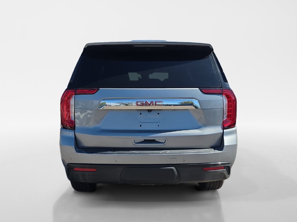 Used 2023 GMC Yukon XL SLE w/ Gmc Pro Safety Plus Package AWD/4WD image 4