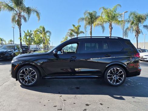 Used 2023 BMW X7 M60i w/ Climate Comfort Package AWD/4WD image 7