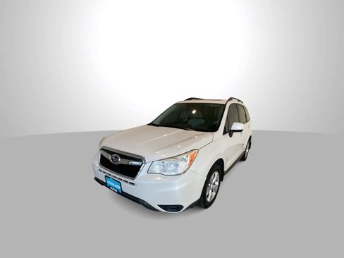 Used 2015 Subaru Forester 2.5i Premium w/ All-Weather Package image 4