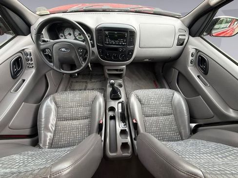 Used 2002 Ford Escape XLS AWD/4WD image 12