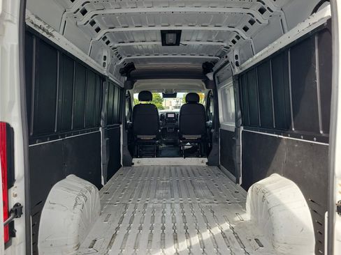 Used 2025 RAM ProMaster 3500 w/ Convenience Group FWD image 20