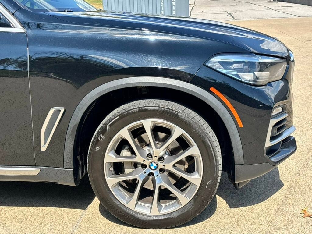 Used 2021 BMW X5 xDrive40i w/ Convenience Package AWD/4WD image 39