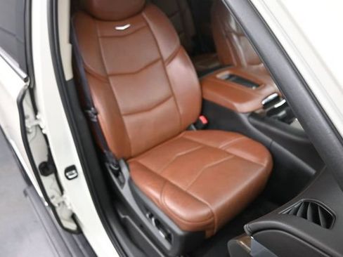 Used 2015 Cadillac Escalade Premium AWD/4WD image 11