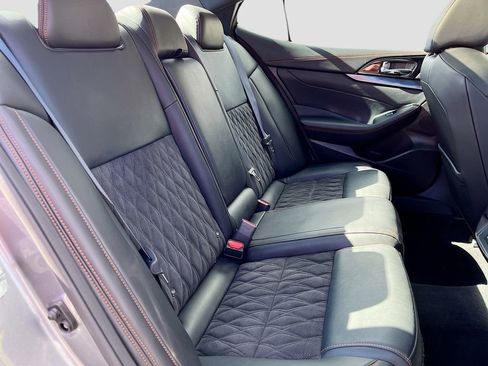 Used 2023 Nissan Maxima SR w/ Sport Mat Group FWD image 30
