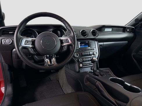 Used 2017 Ford Mustang Coupe RWD image 22