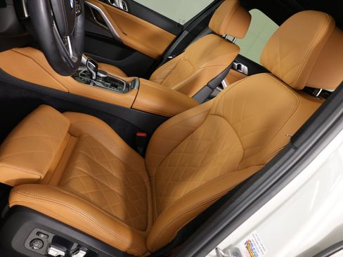 Used 2023 BMW X6 xDrive40i w/ Premium Package AWD/4WD image 10
