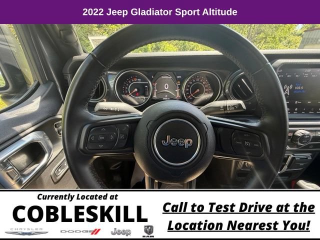 Used 2022 Jeep Gladiator Sport AWD/4WD image 17
