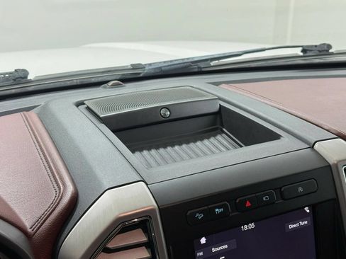 Used 2019 Ford F150 Platinum w/ Equipment Group 701A Luxury AWD/4WD image 26