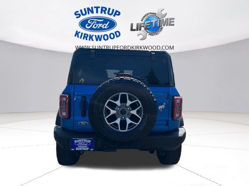 Used 2025 Ford Bronco Badlands AWD/4WD image 4