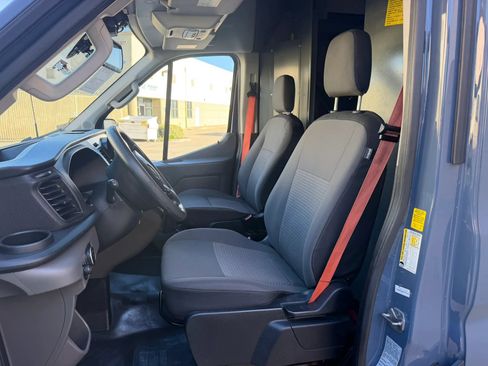 Used 2020 Ford Transit 250 148 High Roof Extended RWD image 9