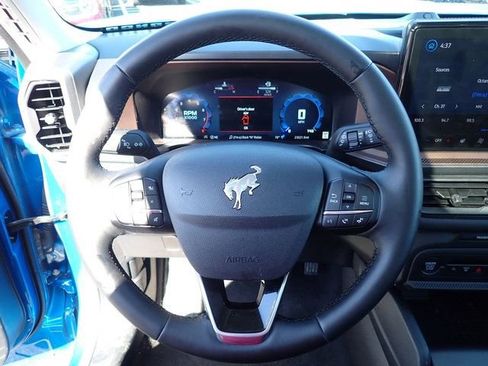 Certified 2025 Ford Bronco Sport Outer Banks w/ Outer Banks Tech Package+ AWD/4WD image 24