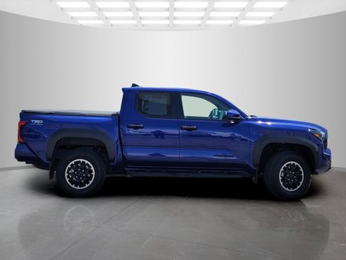 Used 2024 Toyota Tacoma TRD Off-Road AWD/4WD image 3