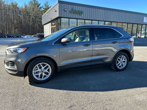 Used 2022 Ford Edge SEL w/ Convenience Package image 13