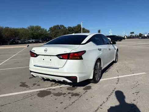 Used 2023 Nissan Altima 2.5 SL image 5