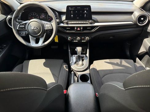 Used 2021 Kia Forte LXS FWD image 18