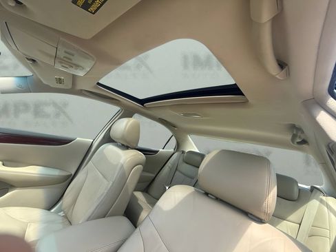 Used 2002 Lexus ES 330 FWD image 11