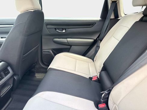 Used 2023 Honda CR-V EX image 13