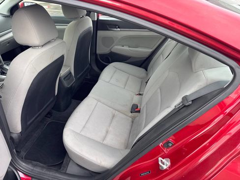 Used 2018 Hyundai Elantra SEL FWD image 10