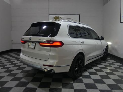 Used 2019 BMW X7 xDrive40i w/ Cold Weather Package AWD/4WD image 9