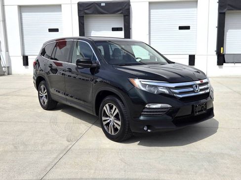 Used 2016 Honda Pilot EX image 3