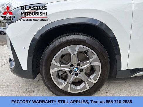 Used 2023 BMW X1 xDrive28i w/ Convenience Package AWD/4WD image 4