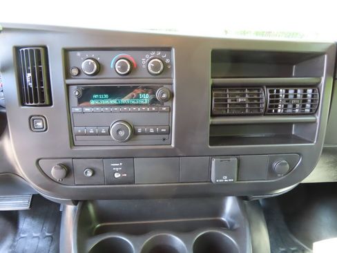 Used 2024 Chevrolet Express 2500 w/ Driver Convenience Package RWD image 17