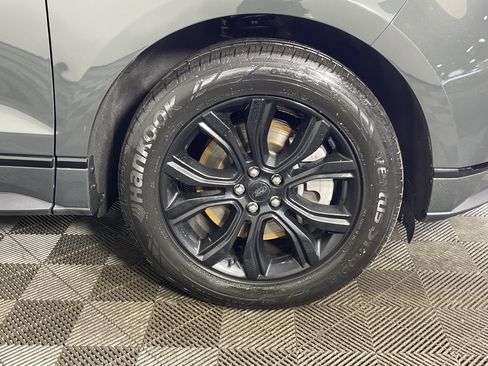 Used 2022 Ford Edge SE w/ Black Appearance Package image 7