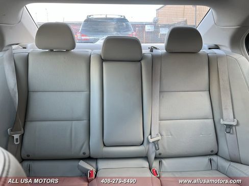Used 2013 Acura TSX w/ Technology Package image 23