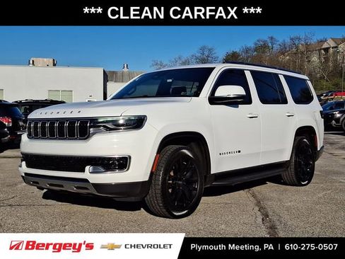 Used 2022 Jeep Wagoneer Series III AWD/4WD image 1