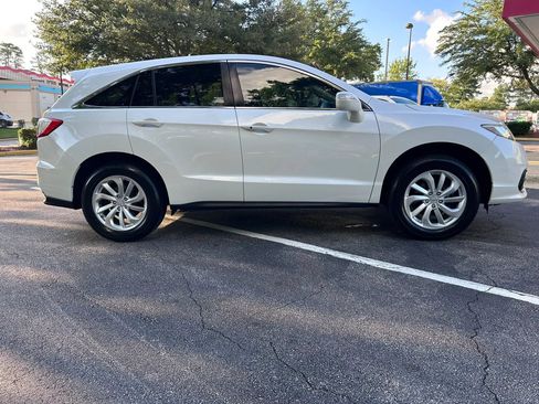 Used 2016 Acura RDX FWD w/ Technology Package image 2