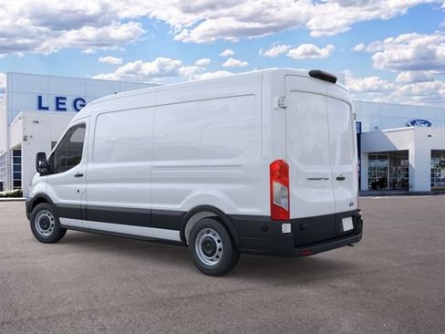 New 2026 Ford Transit 250 148 Medium Roof w/ Load Area Protection Package RWD image 4