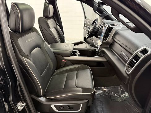 Used 2020 RAM 1500 Laramie AWD/4WD image 15