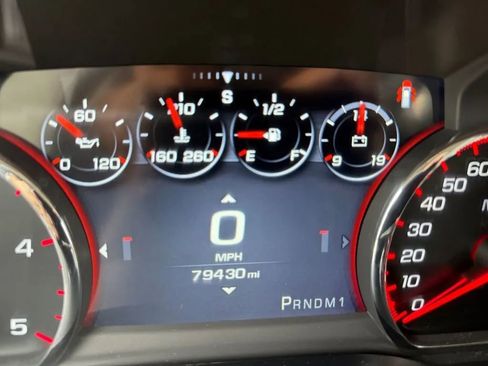 Used 2016 GMC Sierra 2500 Denali w/ Duramax Plus Package AWD/4WD image 24