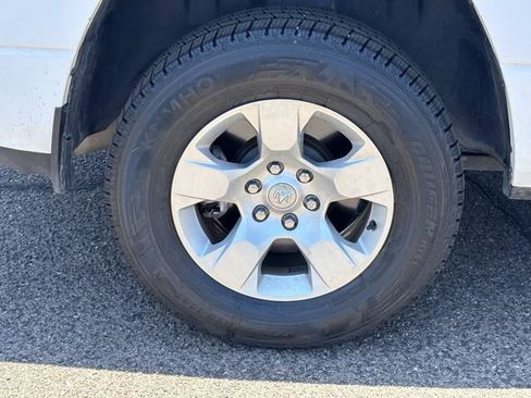 Used 2022 RAM 1500 Big Horn RWD image 9