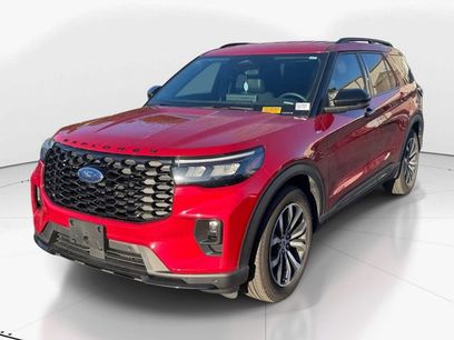 Used 2025 Ford Explorer ST-Line