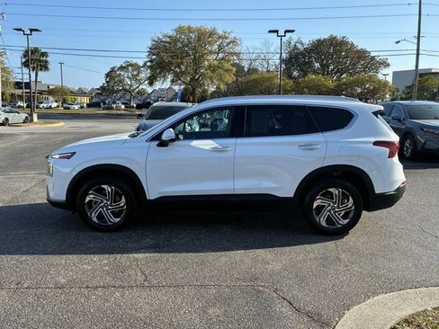 Used 2023 Hyundai Santa Fe SEL image 7