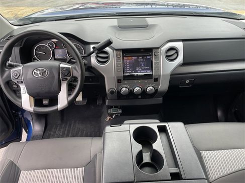 Used 2015 Toyota Tundra SR5 image 15