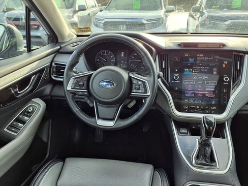 Used 2020 Subaru Outback Limited image 9