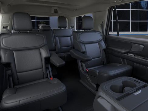 New 2025 Ford Expedition Platinum w/ Driver's Package image 36