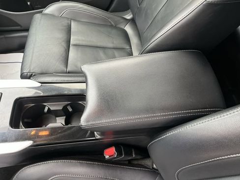 Used 2023 Mitsubishi Eclipse Cross SEL image 24