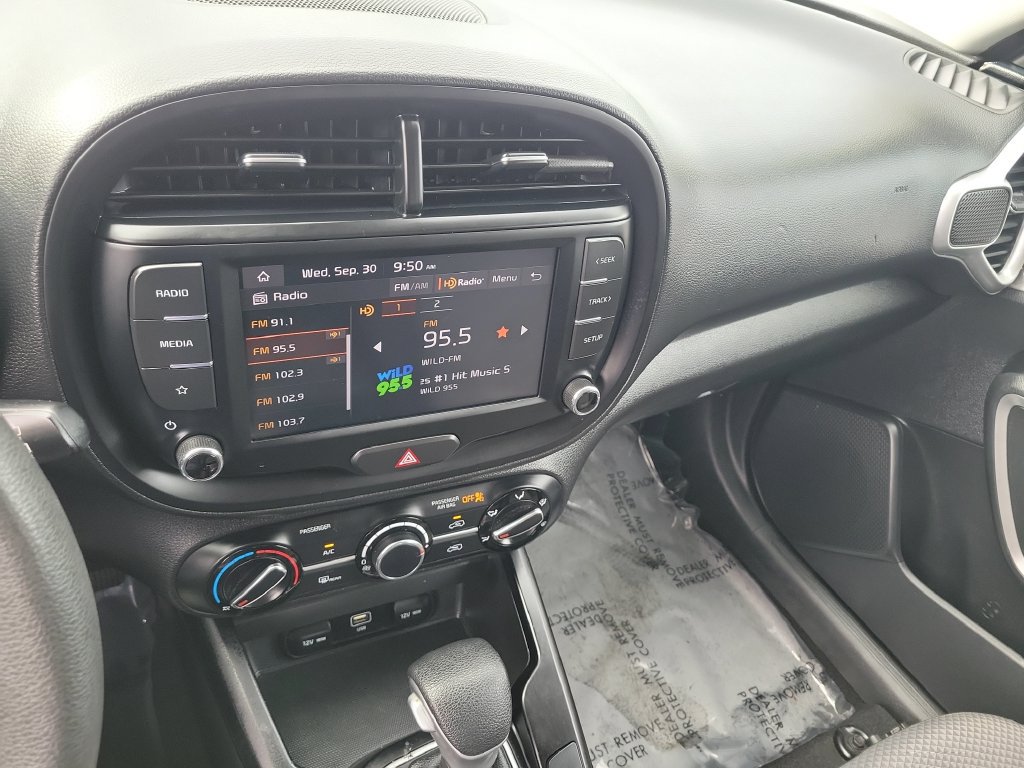 Certified 2024 Kia Soul LX w/ Option Group 015 FWD image 14